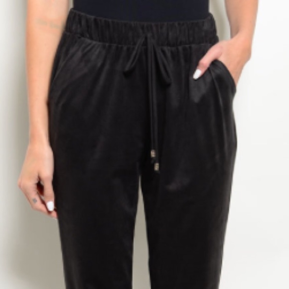 Black joggers w/tapered ankle & drawstring waist, juniors sz Lg - Picture 3 of 8